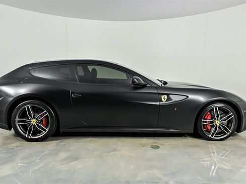 Used 2016 Ferrari FF AWD/4WD image 10