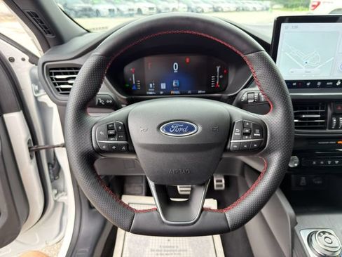 Used 2024 Ford Escape ST-Line w/ Tech Pack #1 AWD/4WD image 36
