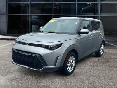 Used 2024 Kia Soul LX w/ Option Group 015