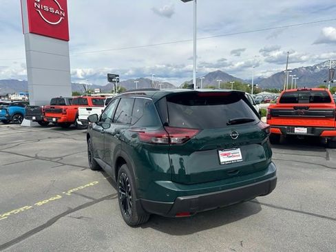 New 2026 Nissan Rogue SV AWD/4WD image 8
