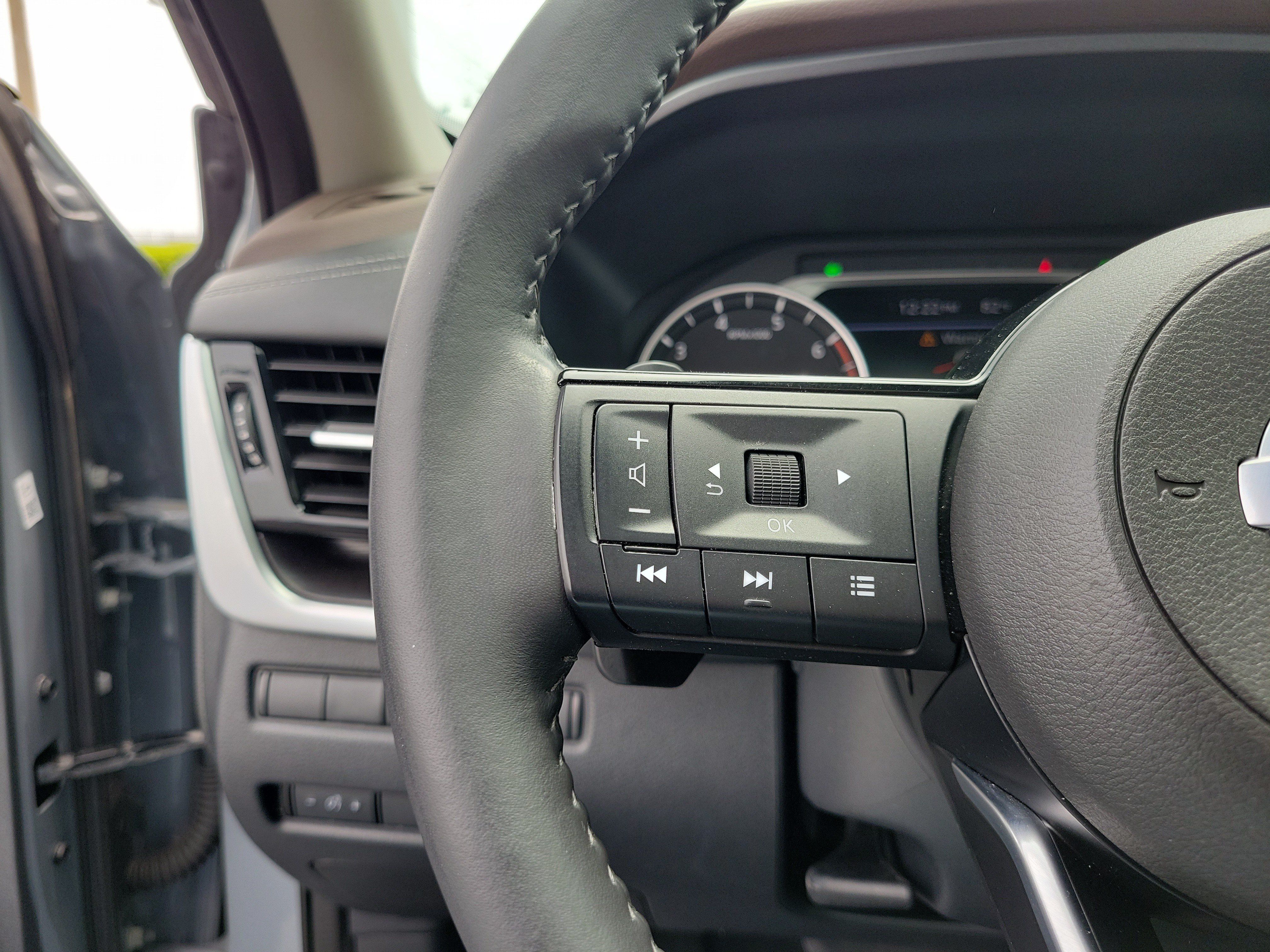 Certified 2021 Nissan Rogue SL AWD/4WD image 6