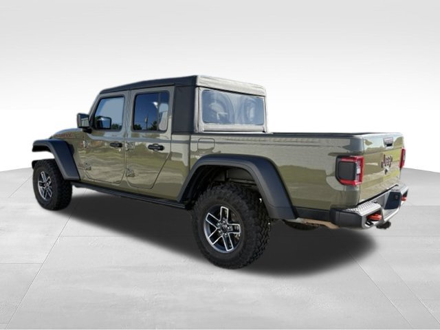 Used 2025 Jeep Gladiator Mojave w/ Convenience Group AWD/4WD image 2