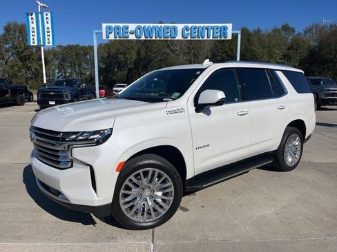 Used 2023 Chevrolet Tahoe High Country image 2