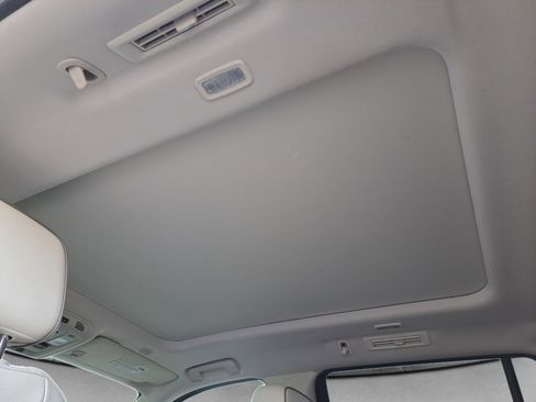 Used 2021 GMC Yukon Denali w/ Denali Premium Package image 13