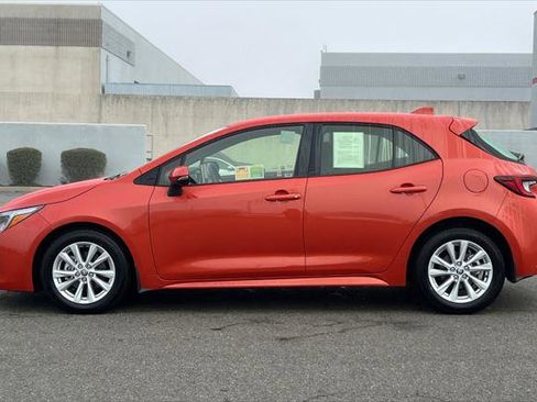 Certified 2023 Toyota Corolla SE image 9