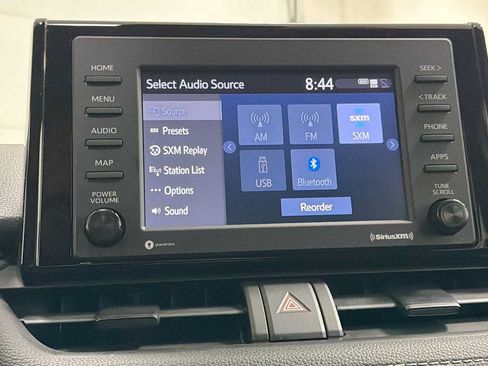 Certified 2021 Toyota RAV4 LE AWD/4WD image 18