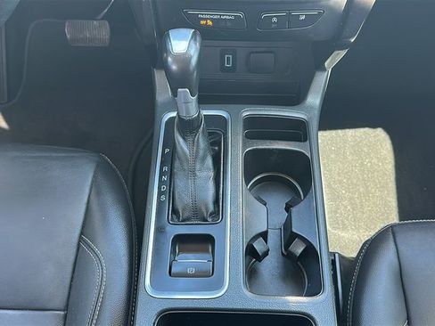 Used 2017 Ford Escape Titanium FWD image 26