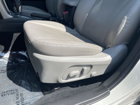 Used 2014 Subaru Forester 2.5i Touring w/ Popular Package #2 AWD/4WD image 20