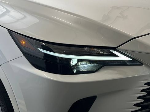 Certified 2025 Lexus RX 350 FWD w/ Technology Package image 16