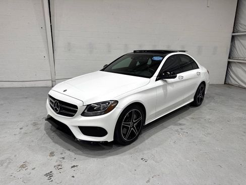 Used 2018 Mercedes-Benz C 300 4MATIC Sedan image 15