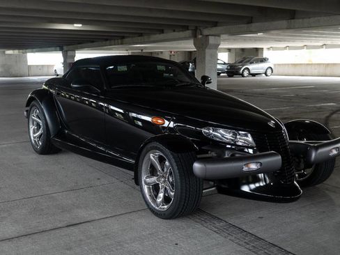 Used 1999 Plymouth Prowler image 6