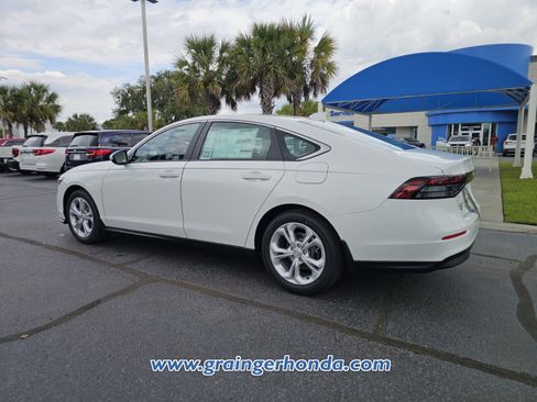 New 2026 Honda Accord LX image 3