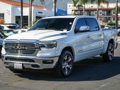 Used 2019 RAM 1500 Laramie AWD/4WD image 3