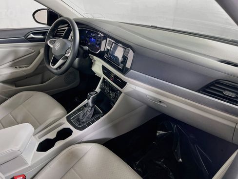 Used 2023 Volkswagen Jetta SE FWD image 26