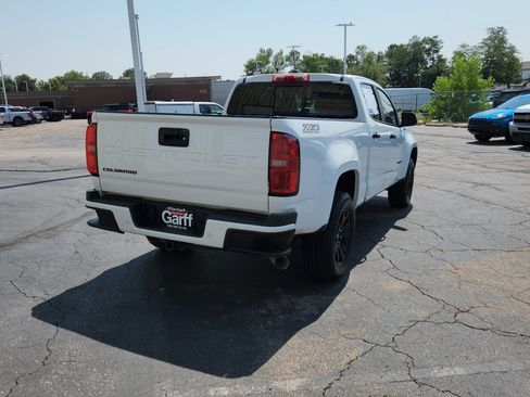 Used 2022 Chevrolet Colorado Z71 AWD/4WD image 9