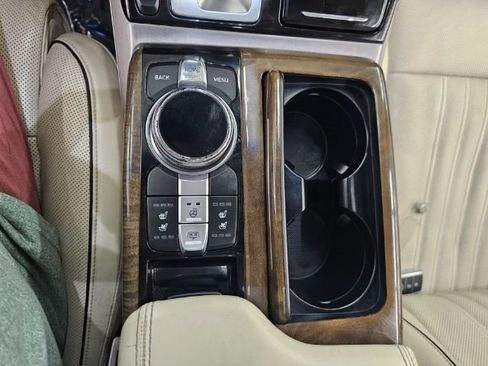 Used 2017 Genesis G90 5.0 Ultimate image 20