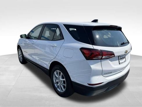 Certified 2023 Chevrolet Equinox LS FWD image 12