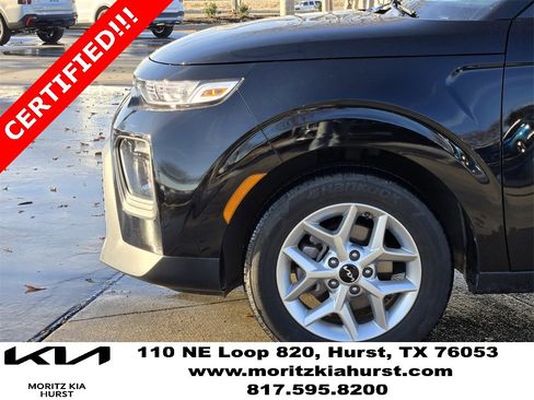 Certified 2022 Kia Soul S image 14