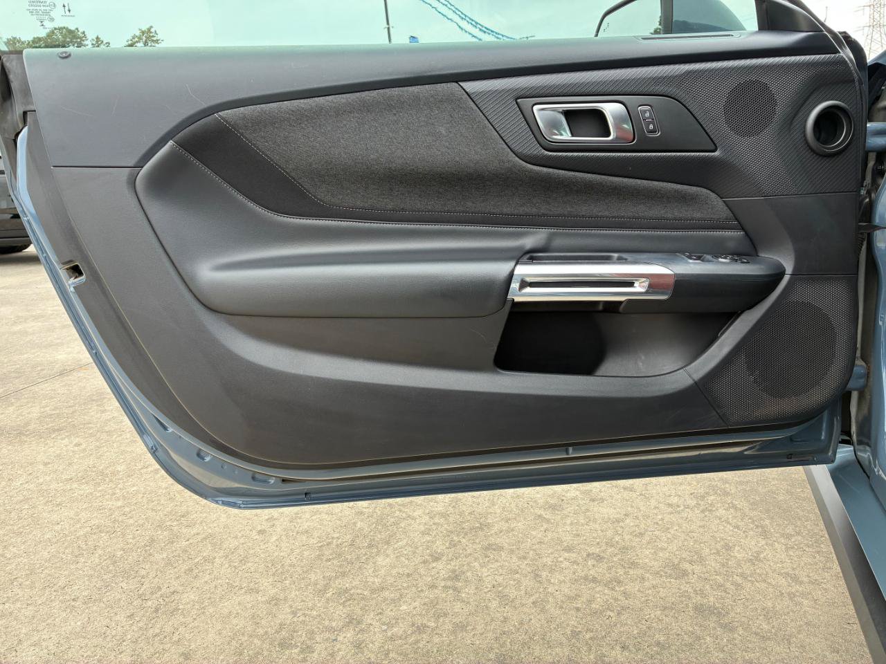 Used 2024 Ford Mustang GT RWD image 8