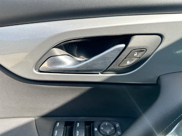 Used 2019 Chevrolet Blazer LT FWD image 46