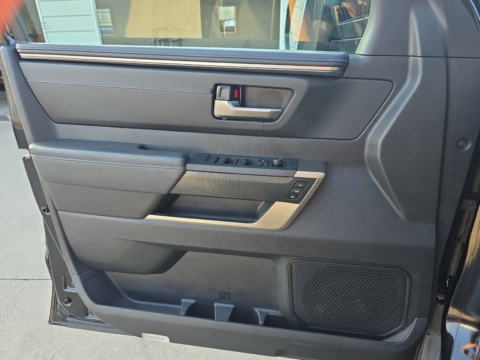 Used 2026 Toyota Sequoia Platinum w/ Tow Technology Package AWD/4WD image 24