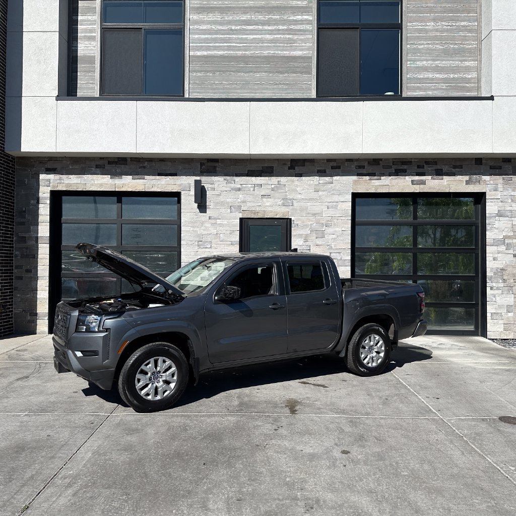 Used 2022 Nissan Frontier SV w/ Technology Package AWD/4WD image 22