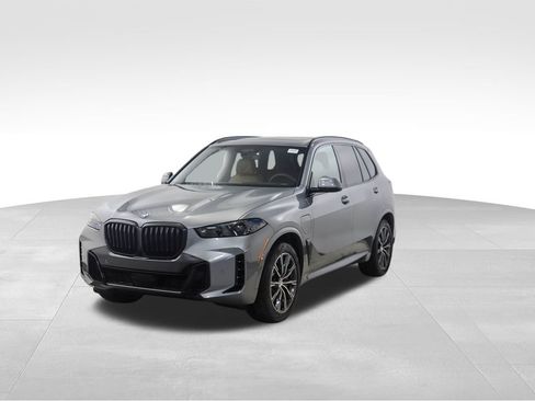New 2026 BMW X5 xDrive50e w/ M Sport Package image 1