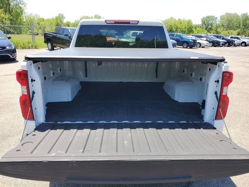 Certified 2025 Chevrolet Silverado 1500 LT AWD/4WD image 30