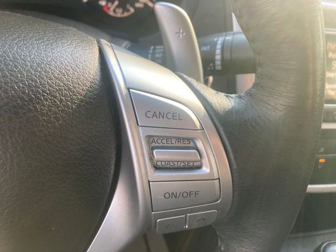 Used 2017 Nissan Altima 2.5 SR image 37