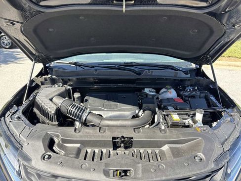 Used 2025 Chevrolet Blazer LT FWD image 28