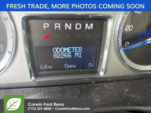 Used 2010 Cadillac Escalade AWD image 16