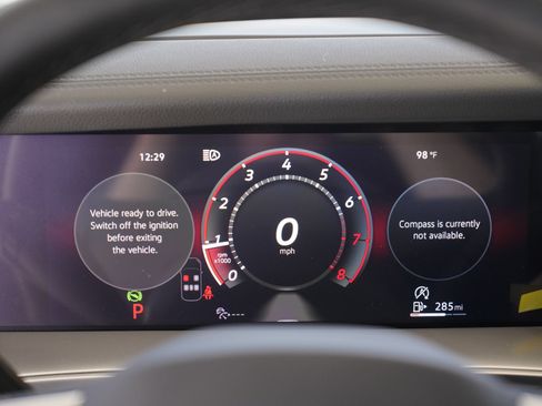 New 2026 Volkswagen Tiguan SE R-Line FWD image 11
