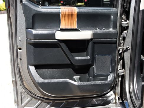 Used 2017 Ford F150 Lariat AWD/4WD image 34