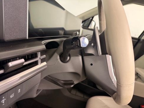 Used 2026 Hyundai Santa Fe SEL FWD image 35