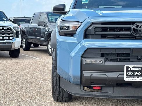 Used 2026 Toyota 4Runner SR5 RWD image 4