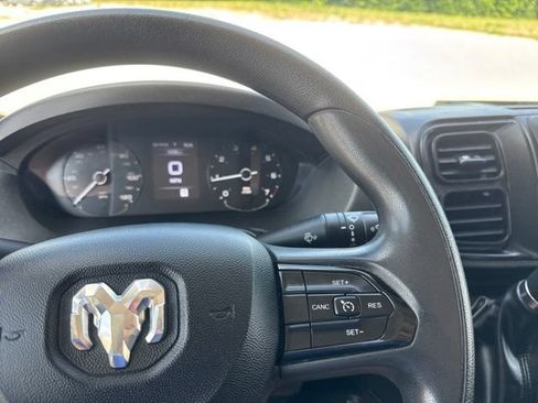 Used 2023 RAM ProMaster 2500 FWD image 14