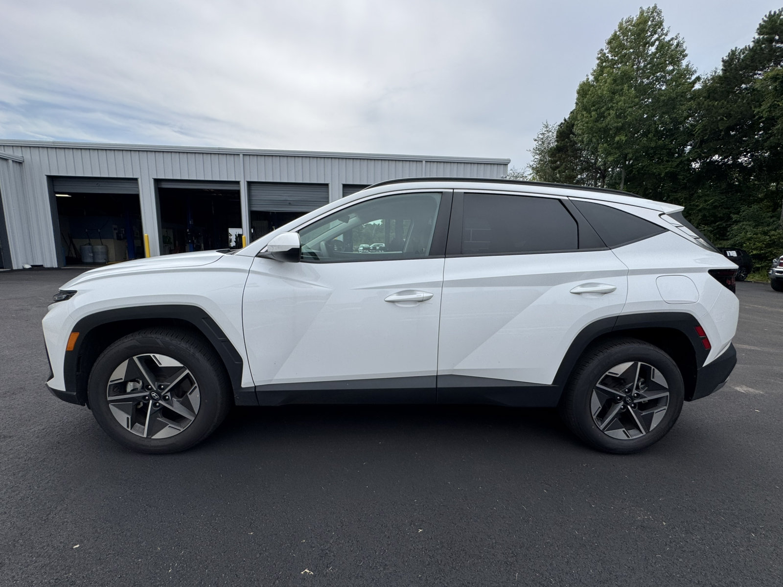 Used 2025 Hyundai Tucson SEL AWD/4WD image 5