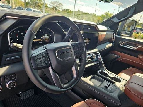 New 2026 GMC Sierra 2500 Denali Ultimate w/ Max Trailering Package AWD/4WD image 17