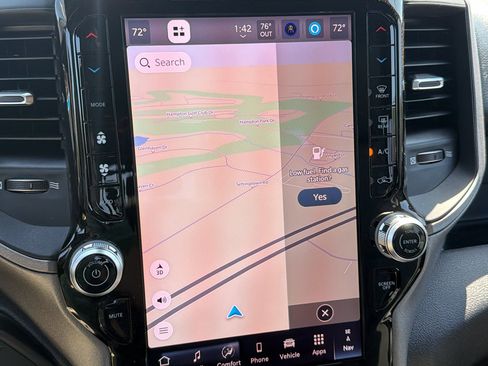 New 2026 RAM 2500 Tradesman AWD/4WD image 28