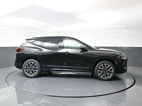 New 2025 Chevrolet Blazer RS w/ Enhanced Convenience Package image 2