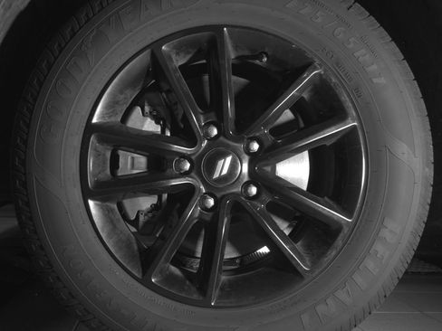 Used 2020 Dodge Journey SE w/ SE Popular Equipment Group FWD image 18