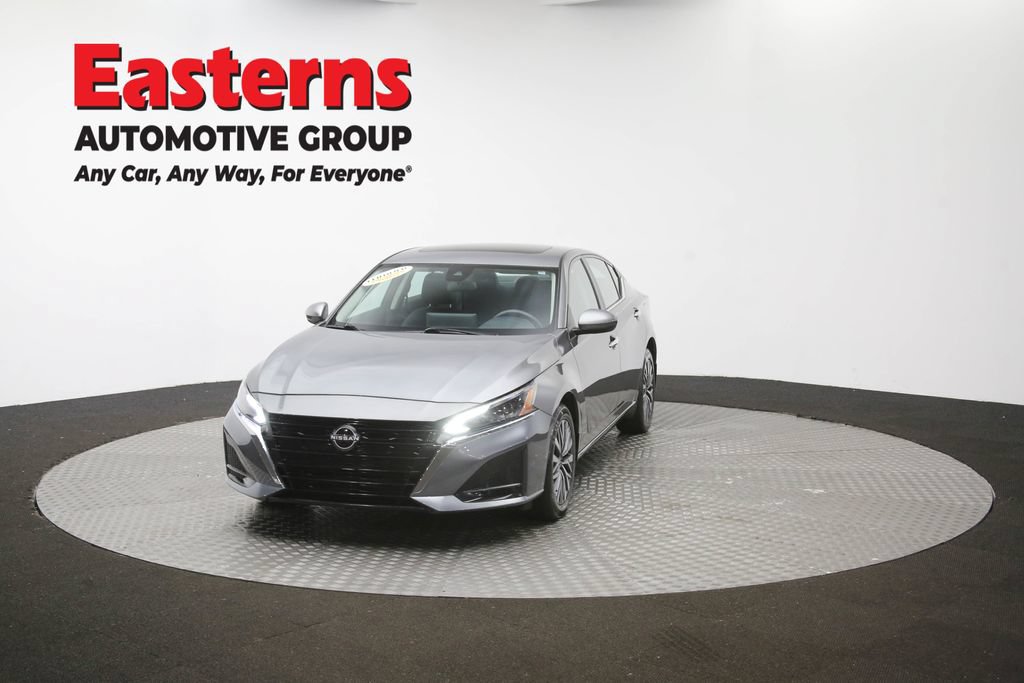 Used 2023 Nissan Altima 2.5 SV w/ SV Premium Package AWD/4WD image 56
