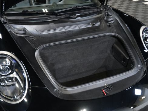 Used 2017 Porsche 911 Targa 4 GTS AWD/4WD image 45