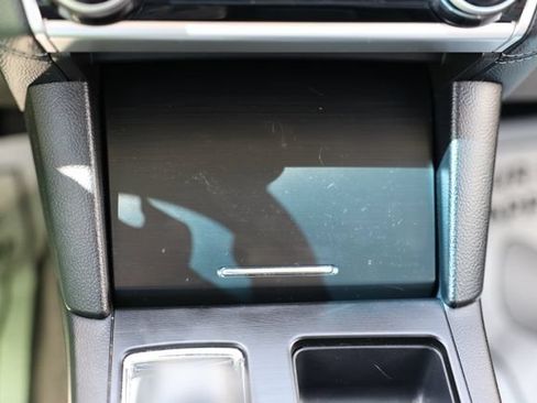 Used 2019 Subaru Outback 2.5i Premium AWD/4WD image 25