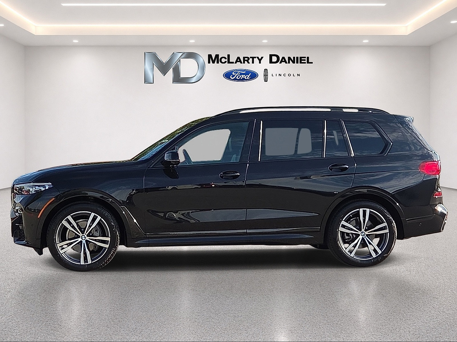 Used 2020 BMW X7 xDrive40i AWD/4WD image 3