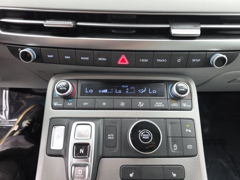 Used 2024 Hyundai Palisade SEL FWD image 21