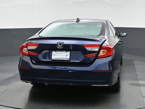 Used 2018 Honda Accord LX image 6