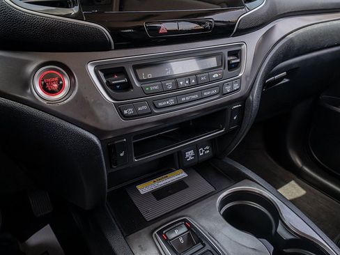 Used 2021 Honda Pilot Special Edition image 29