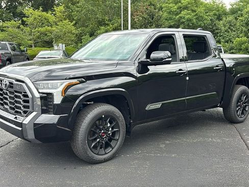 New 2026 Toyota Tundra Platinum w/ TRD Off-Road Package AWD/4WD image 3