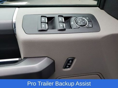 Used 2018 Ford F150 XLT w/ Equipment Group 302A Luxury image 19